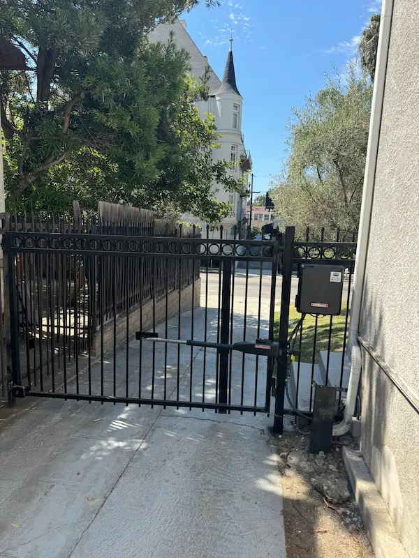 Automatic Gates And Doors Repair