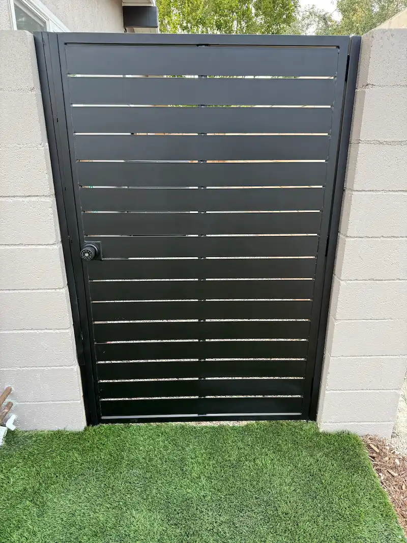 Black Metal Side Gate | Metro GDS Inc.